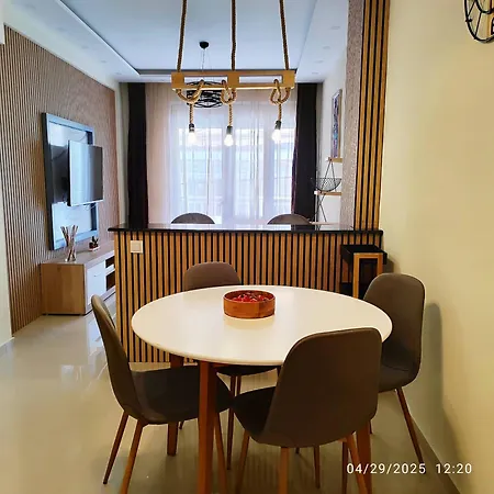 公寓 Marietta's Luxury For 5 *